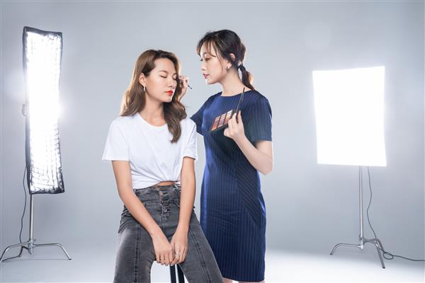 淄博哪里可以學(xué)習(xí)化妝？