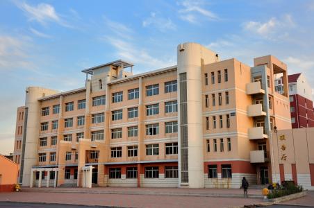 天津市建筑工程學(xué)校有哪些辦學(xué)層次？