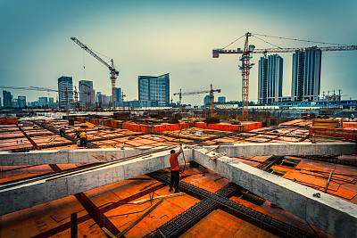 建筑工程施工開工需要滿足那些條件？衡水工業(yè)學(xué)校告訴你！