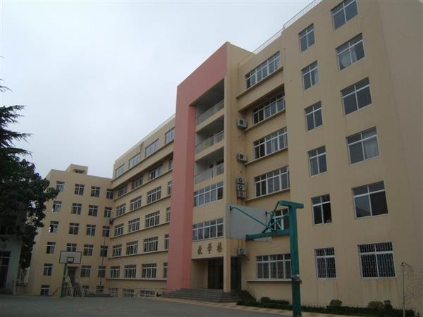 青島市電子信息技術(shù)學(xué)校電子技術(shù)應(yīng)用專業(yè)怎么樣？需要學(xué)什么課程？