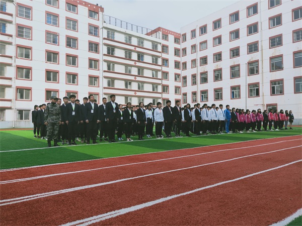 在河北可以去哪所學(xué)習(xí)電商專業(yè)？   